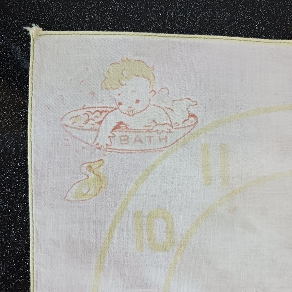 Vintage Bedtime Clock Children's Hankerchief. - Picture 3 of 6